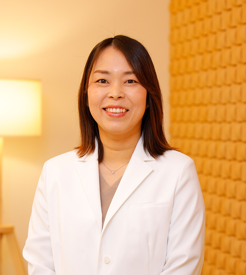 井上 令子